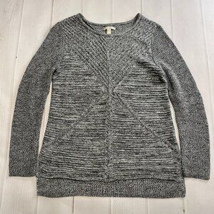 Dana Buchman - Women’s Heathered Black Sweater - Size Large